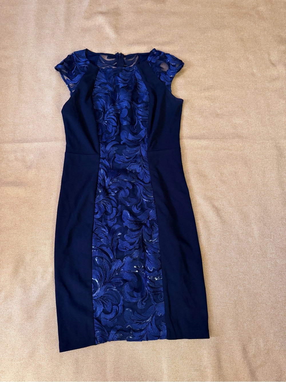Elegant Navy Blue Lace-Panel Sheath Dress size 6